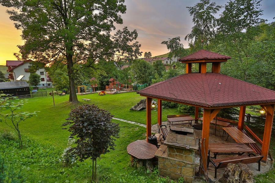 Hotel Osrodek Wczasowy Sokol Rabka-Zdrój Esterno foto